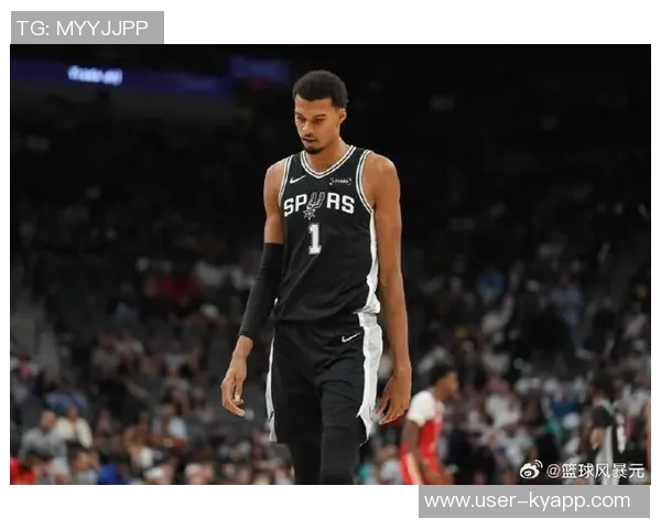 张佳玮谈马刺全员得分潜力与团队协作的重要性及其背后的哲理